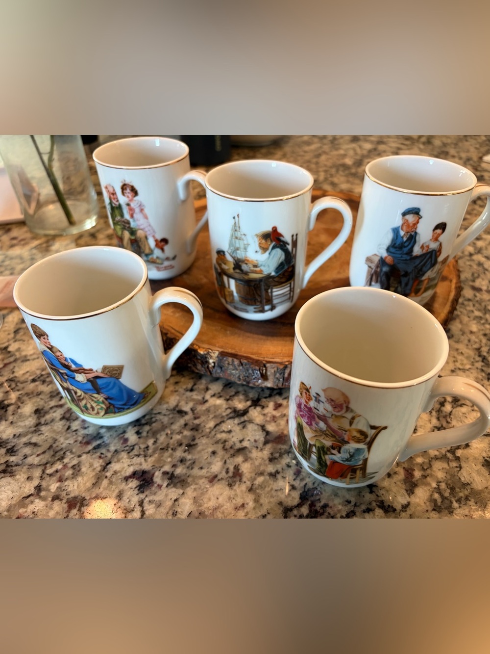 Vintage 1982 Norman Rockwell Museum Porcelain Mugs 22 kt Gold Trim Set of 5 - Picture 2 of 3
